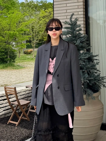 코니 고퀄리티 투버튼 자켓