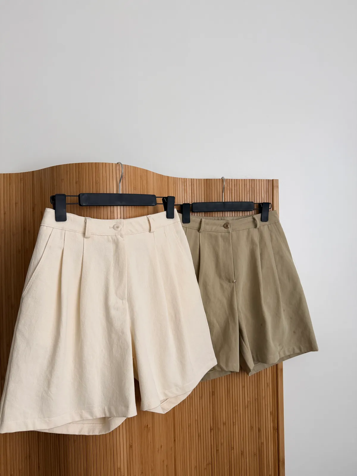 핀턱 4부 코튼 팬츠 상세 이미지 16