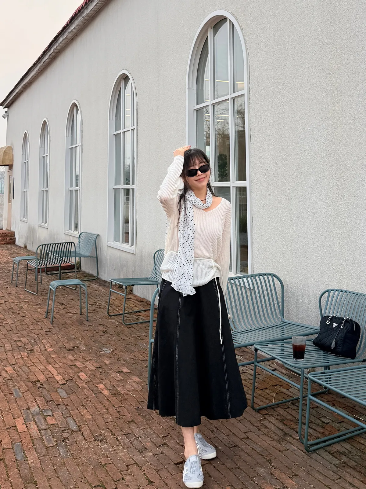 로아 시스루 끈 브이넥 루즈핏 니트 상세 이미지 5