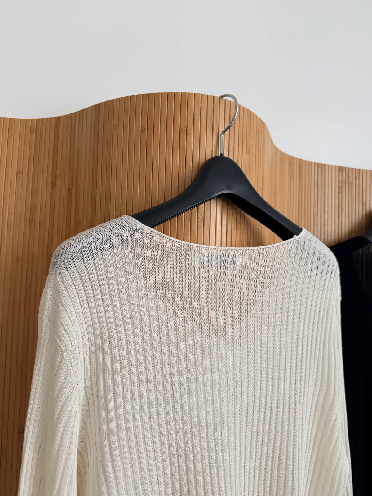 로아 시스루 끈 브이넥 루즈핏 니트 상세 이미지 19