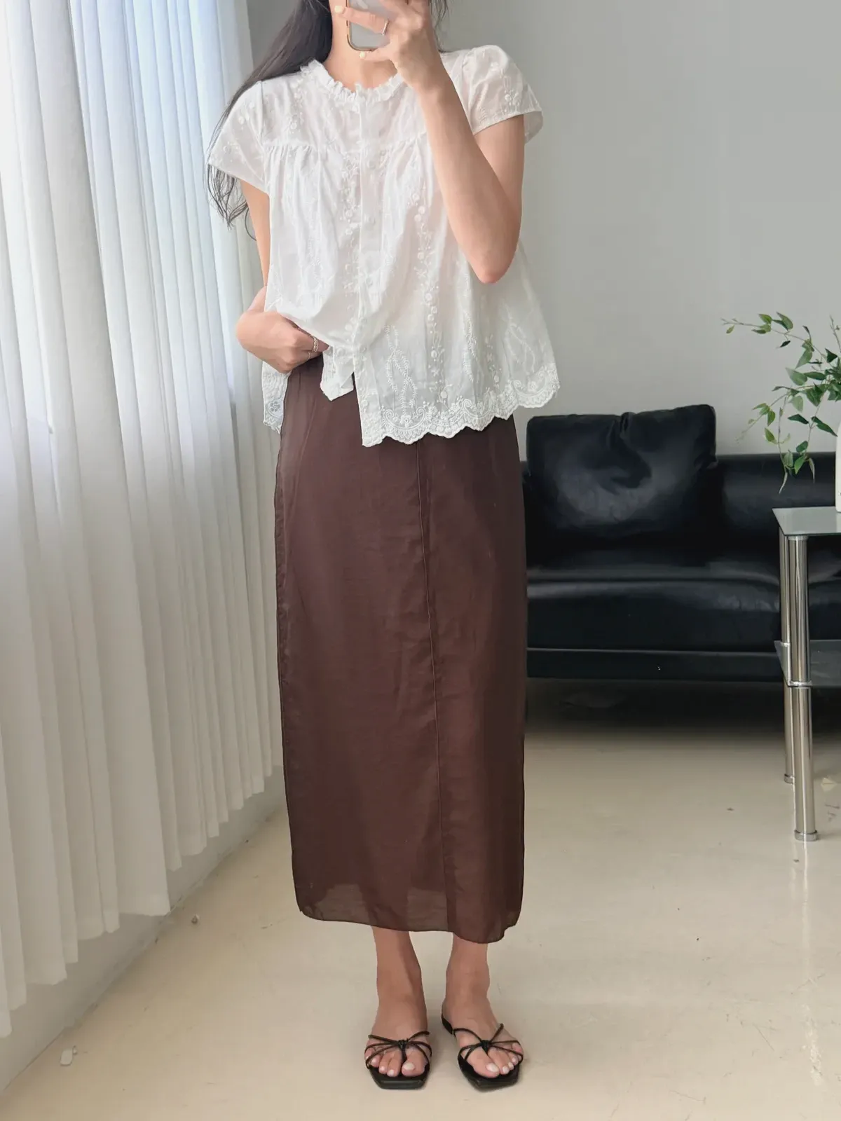 자수 펀칭 블라우스  상세 이미지 7