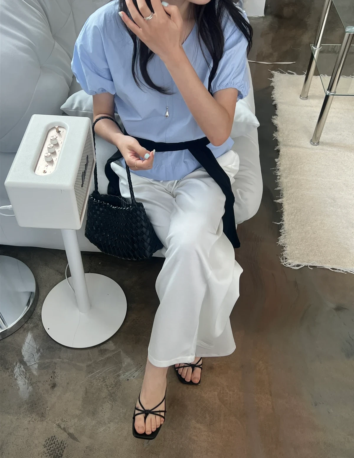 브이넥 밴딩 퍼프 블라우스(일주일소요) 상세 이미지 19