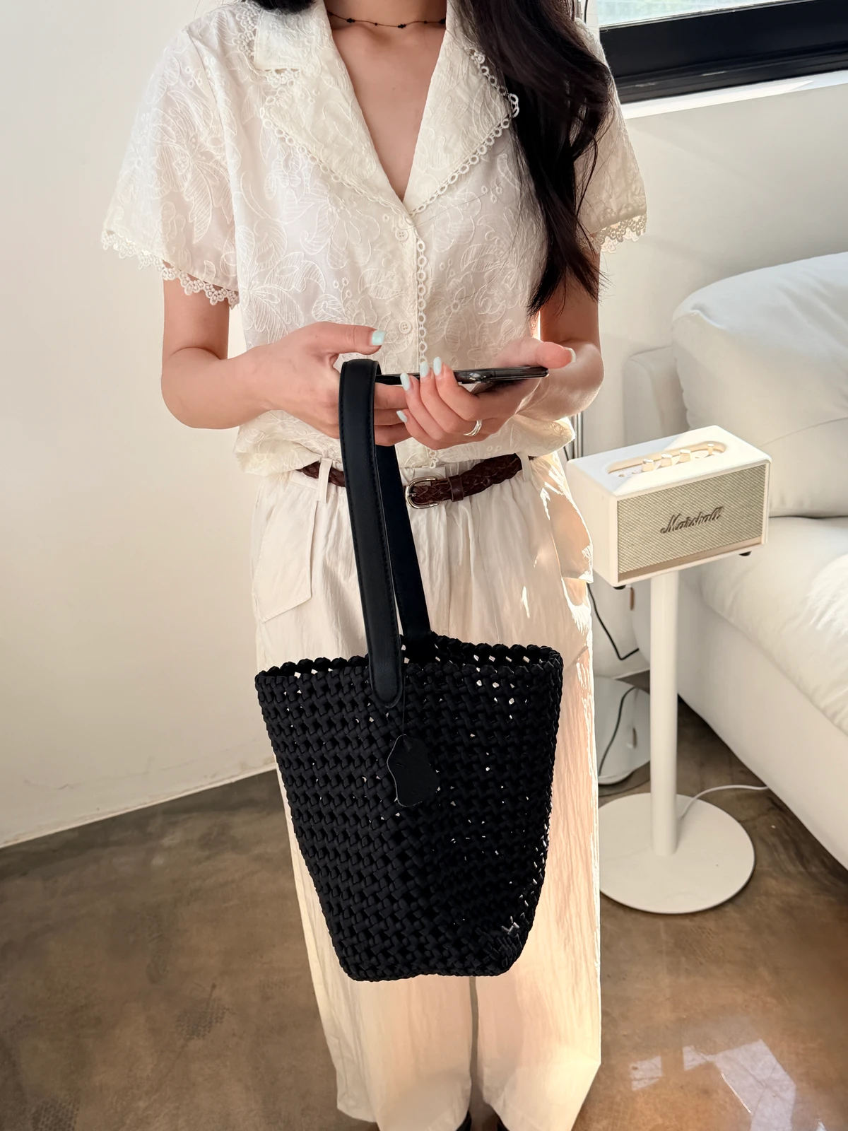 애니 자수 펀칭 셔츠 블라우스  상세 이미지 15