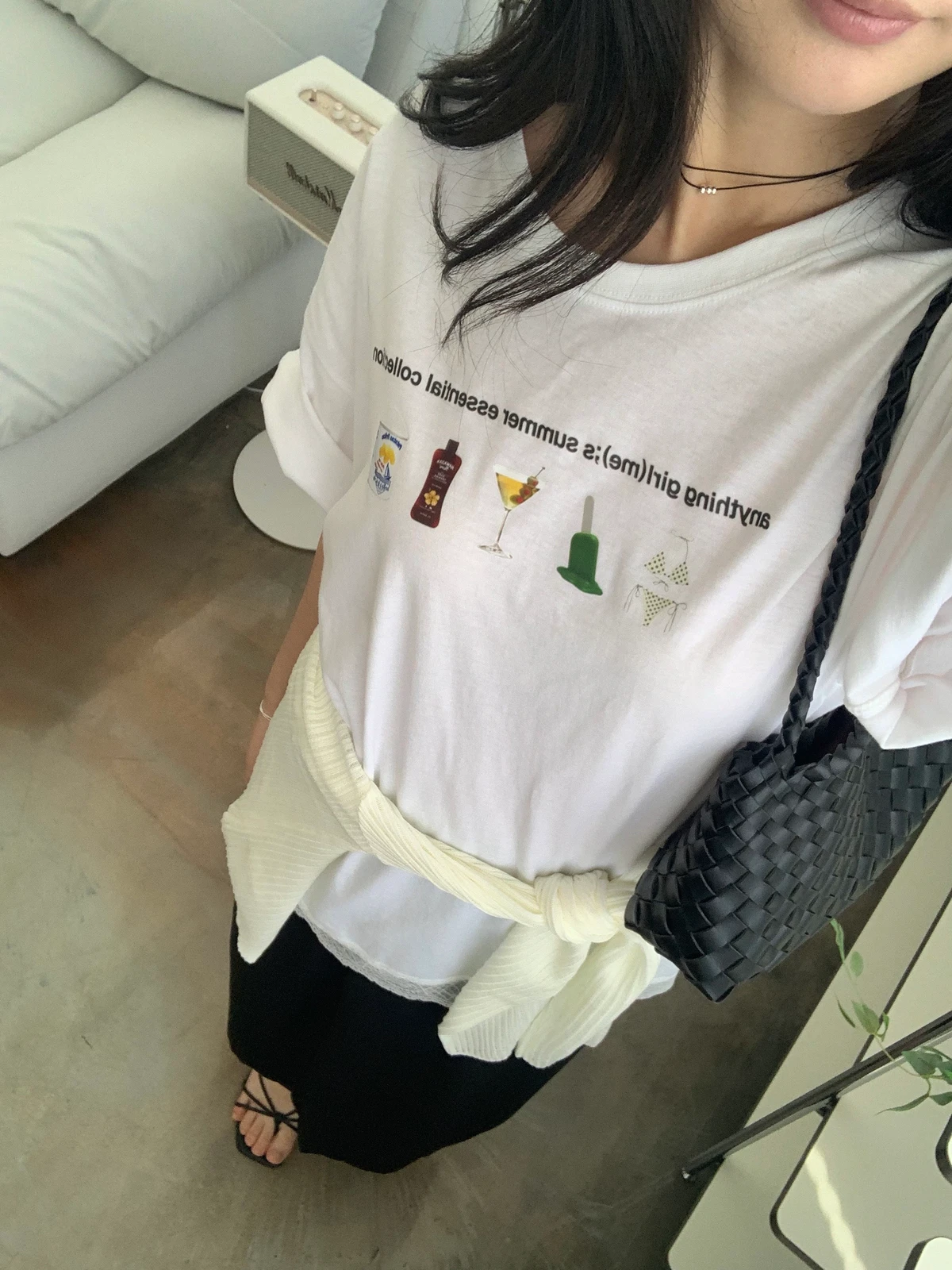 오버핏 밑단 레이스 프린팅 티셔츠 상세 이미지 43