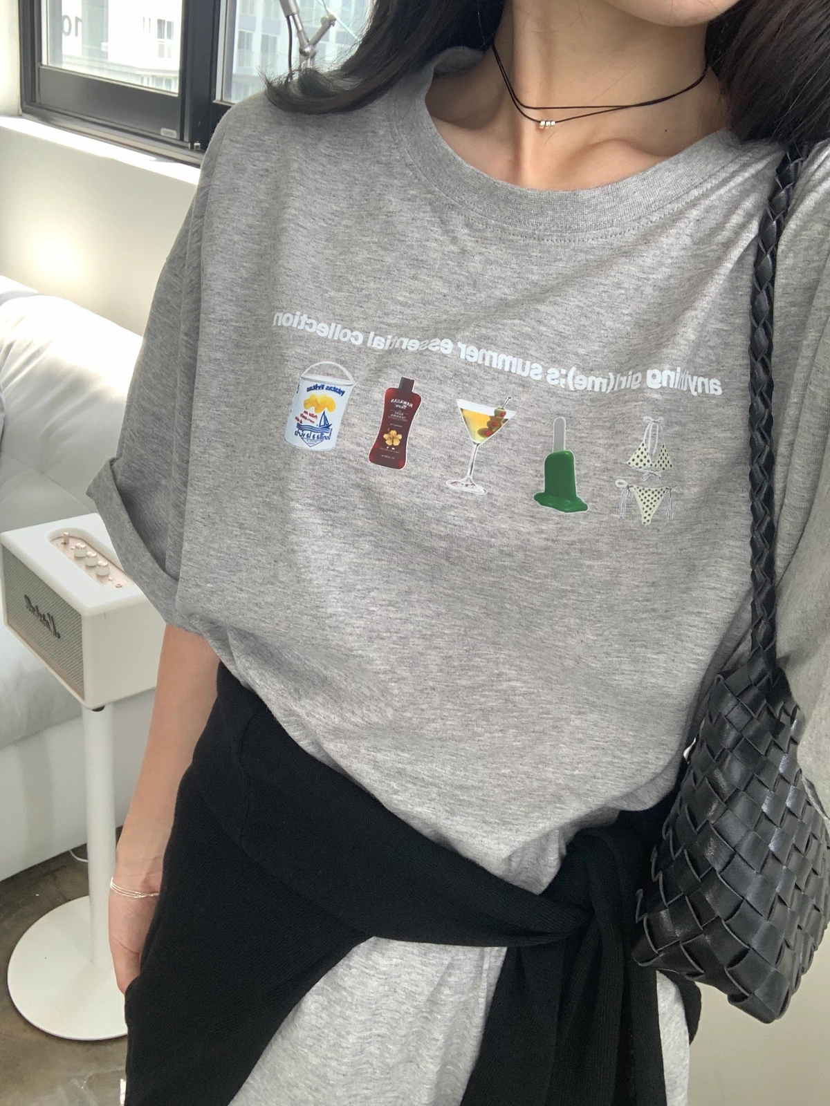 오버핏 밑단 레이스 프린팅 티셔츠 상세 이미지 46