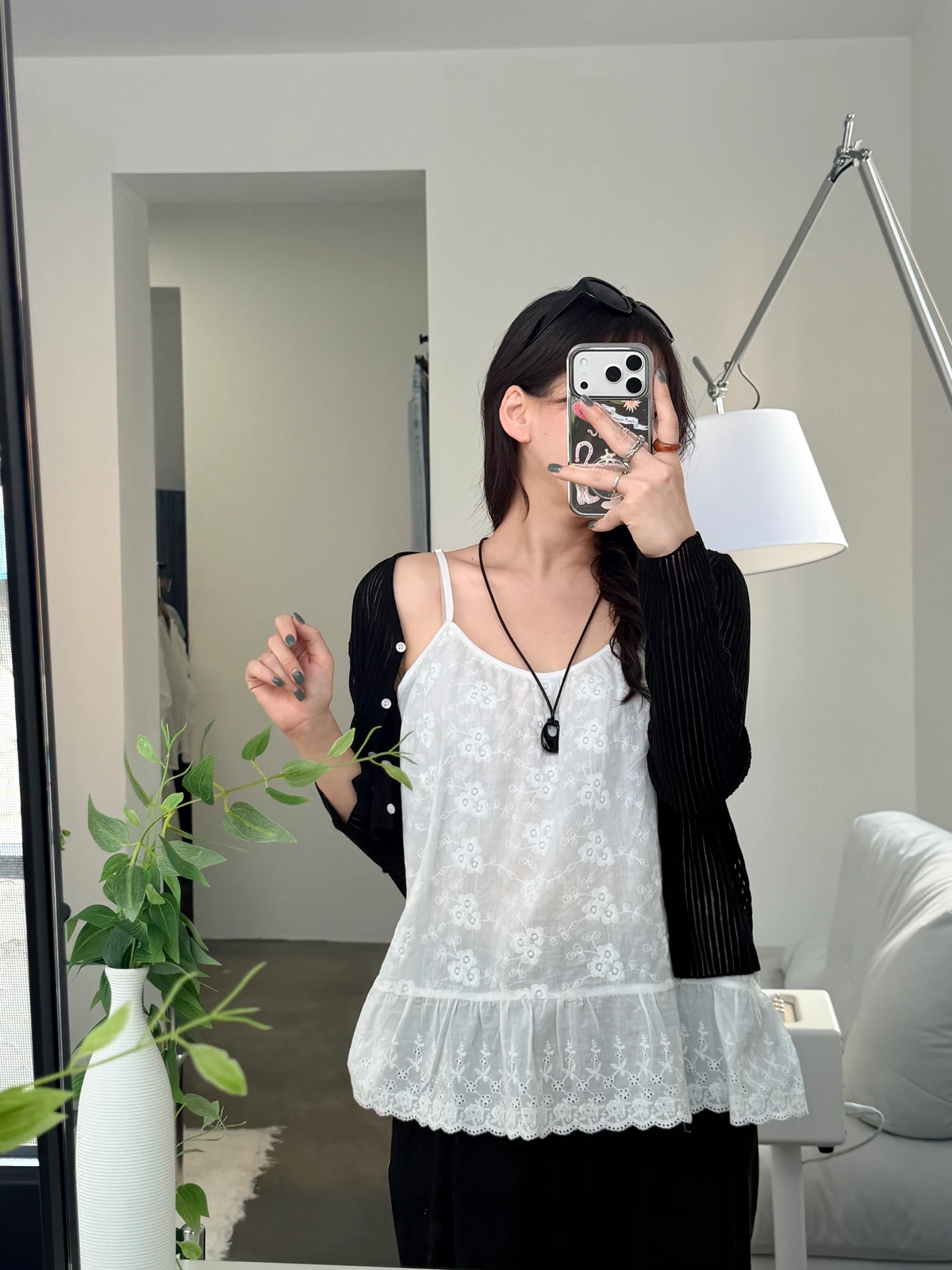 자수 레이스 나시 블라우스 상세 이미지 5