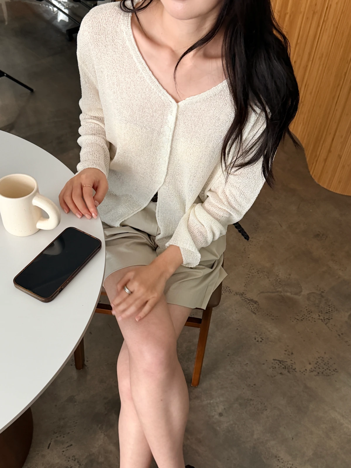 부클 트임 루즈핏 가디건 상세 이미지 38