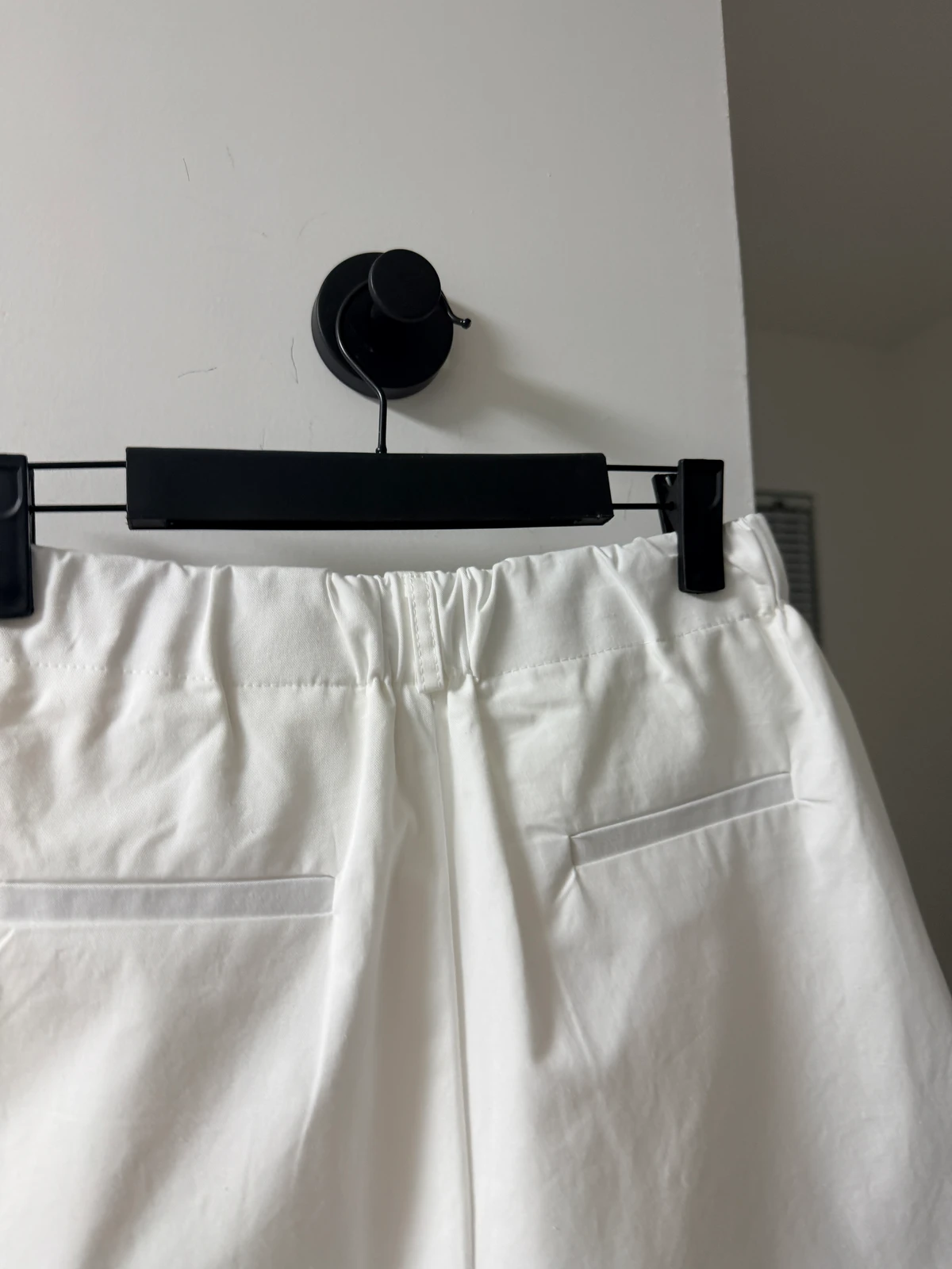 허리밴딩 4부 핀턱 팬츠  상세 이미지 42