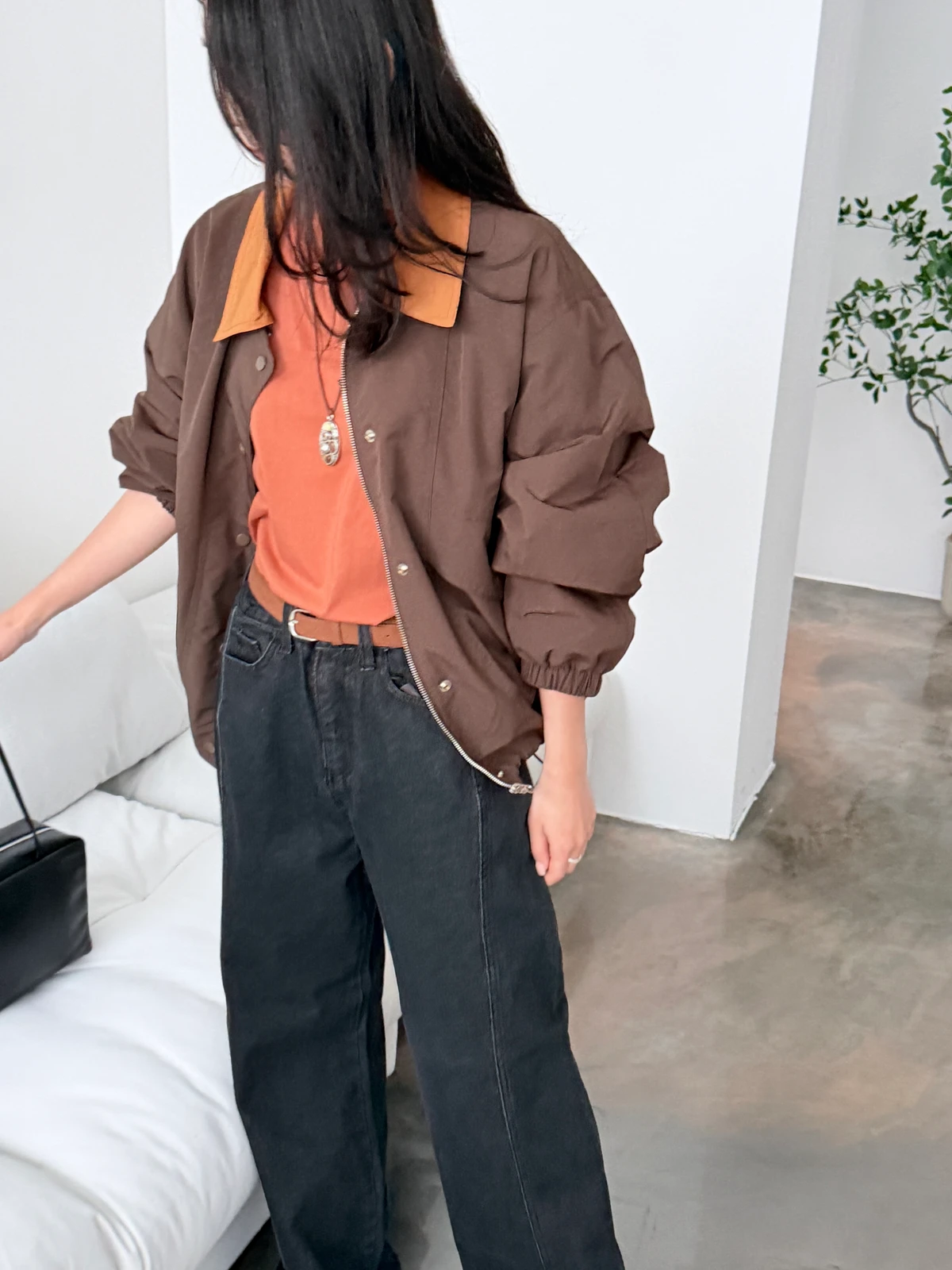 심플 탄탄 라운드넥 티셔츠  상세 이미지 17