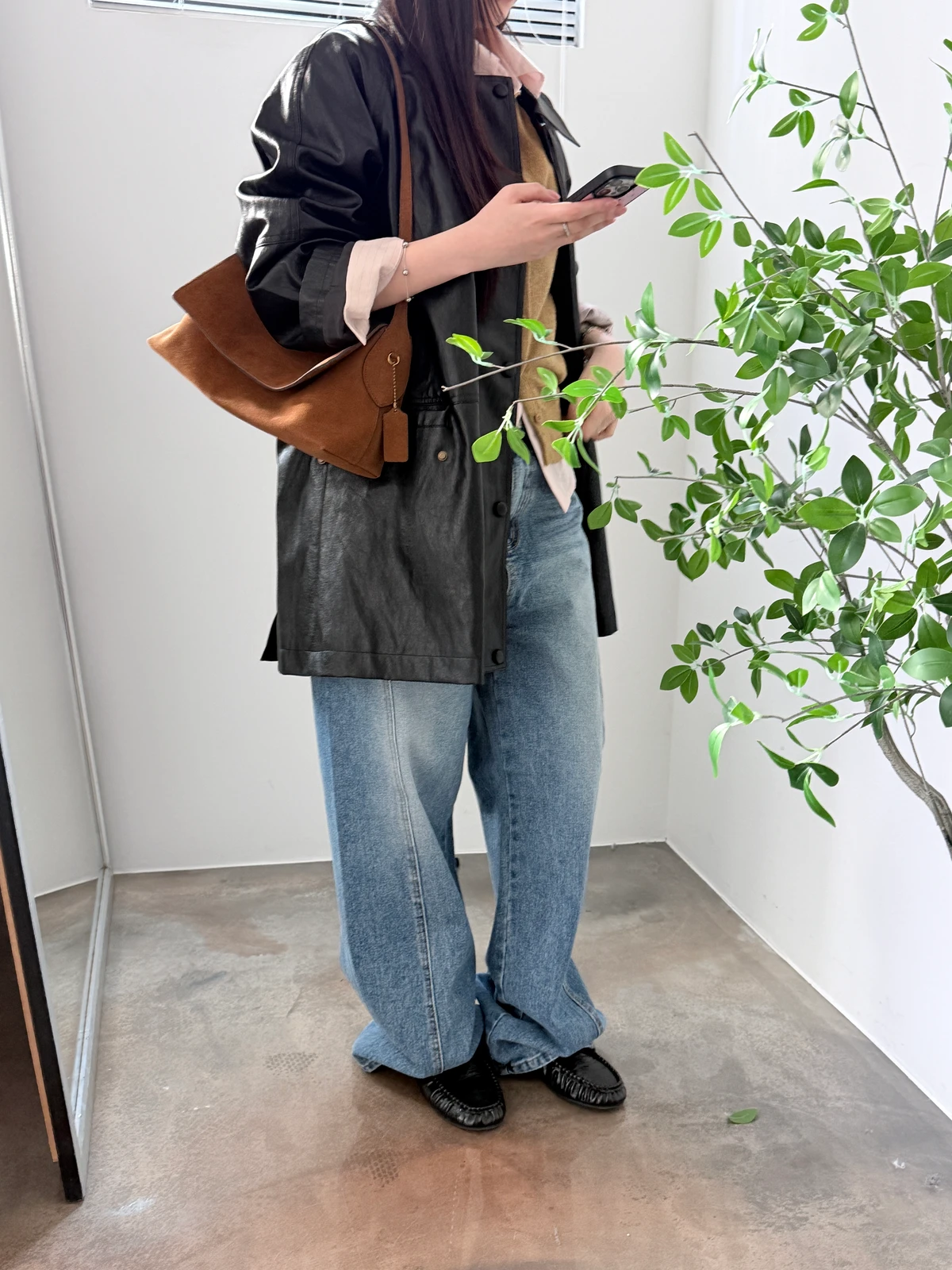 날개 하프 오버핏 레더자켓  상세 이미지 34