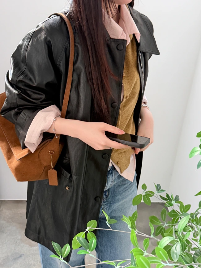 날개 하프 오버핏 레더자켓  2
