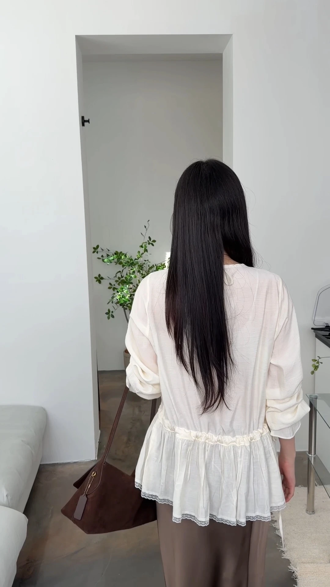 민 프릴 레이스 셔링블라우스 상세 이미지 10