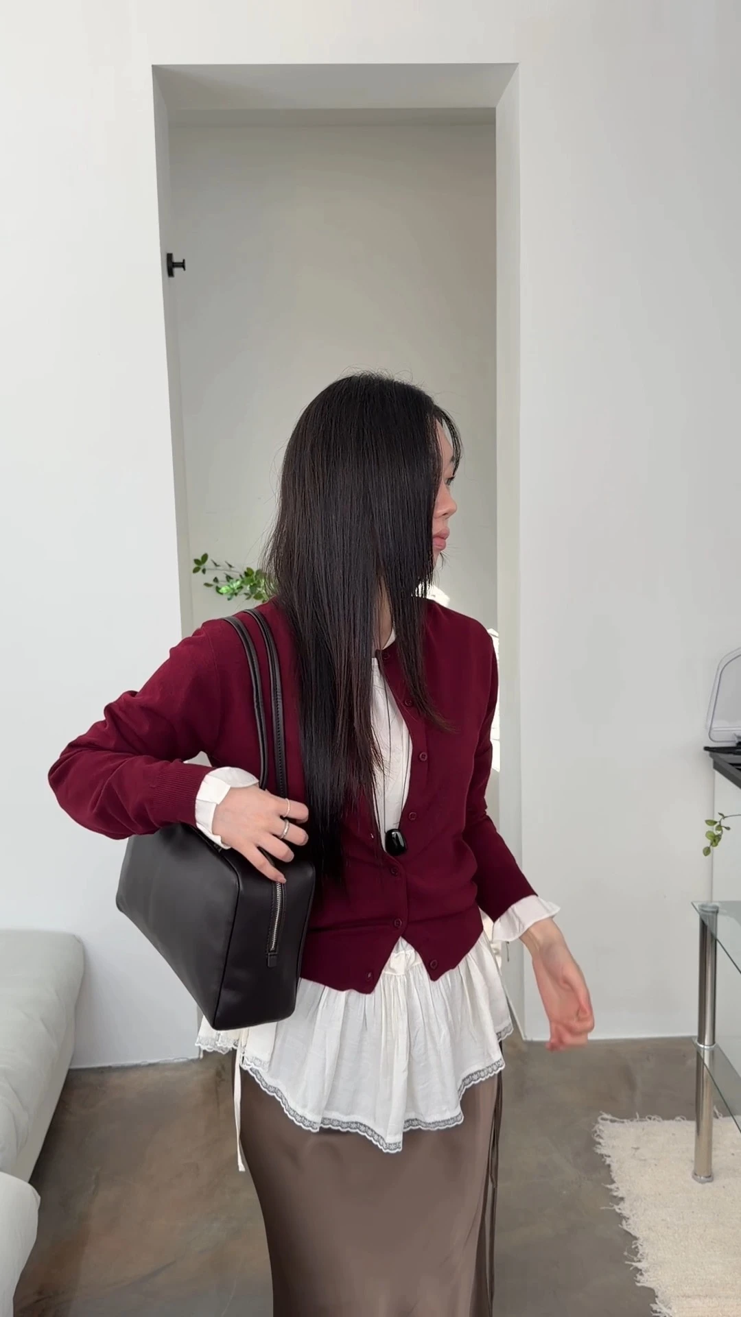 민 프릴 레이스 셔링블라우스 상세 이미지 50
