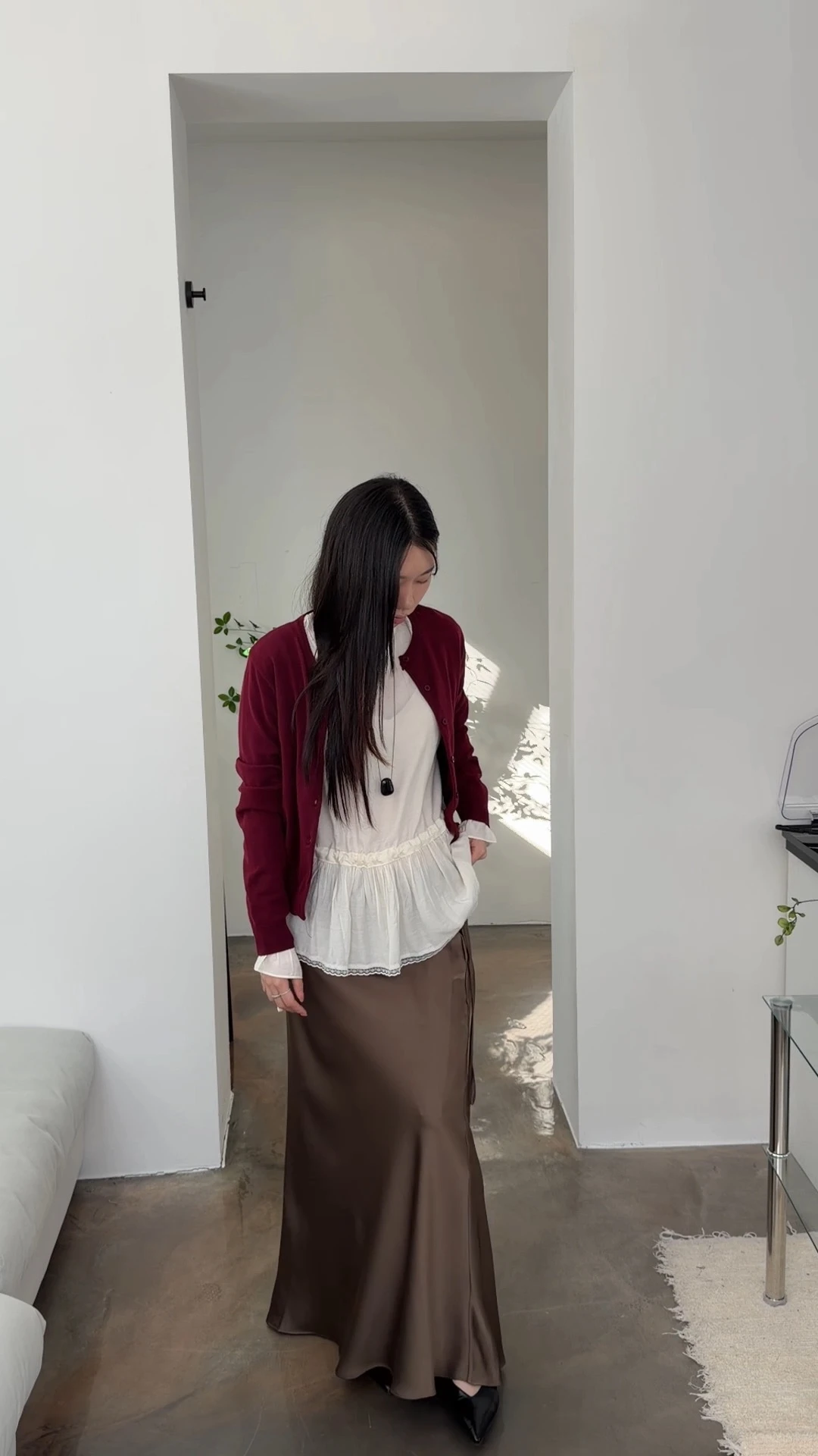 민 프릴 레이스 셔링블라우스 상세 이미지 51