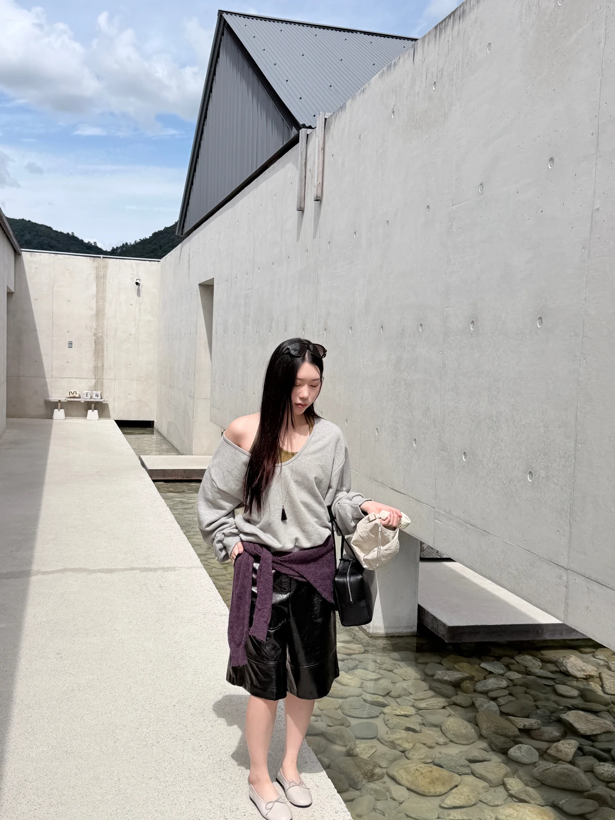 딥 유넥 오버핏 맨투맨 상세 이미지 9
