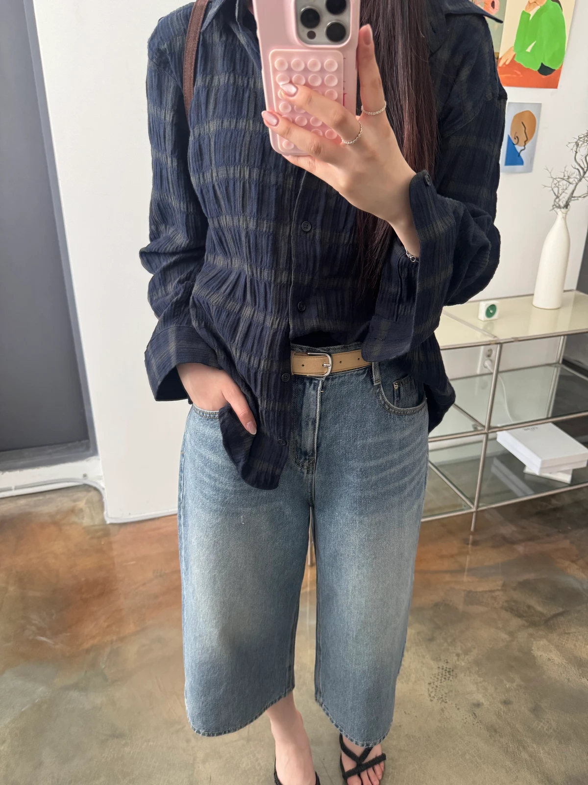 어스 체크 루즈핏 셔츠 상세 이미지 7