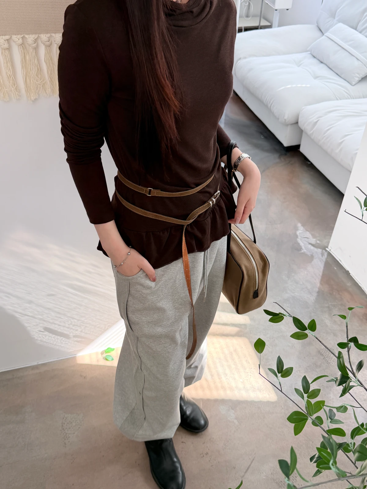 핀턱 스터드 밴딩 롱 와이드팬츠 상세 이미지 12