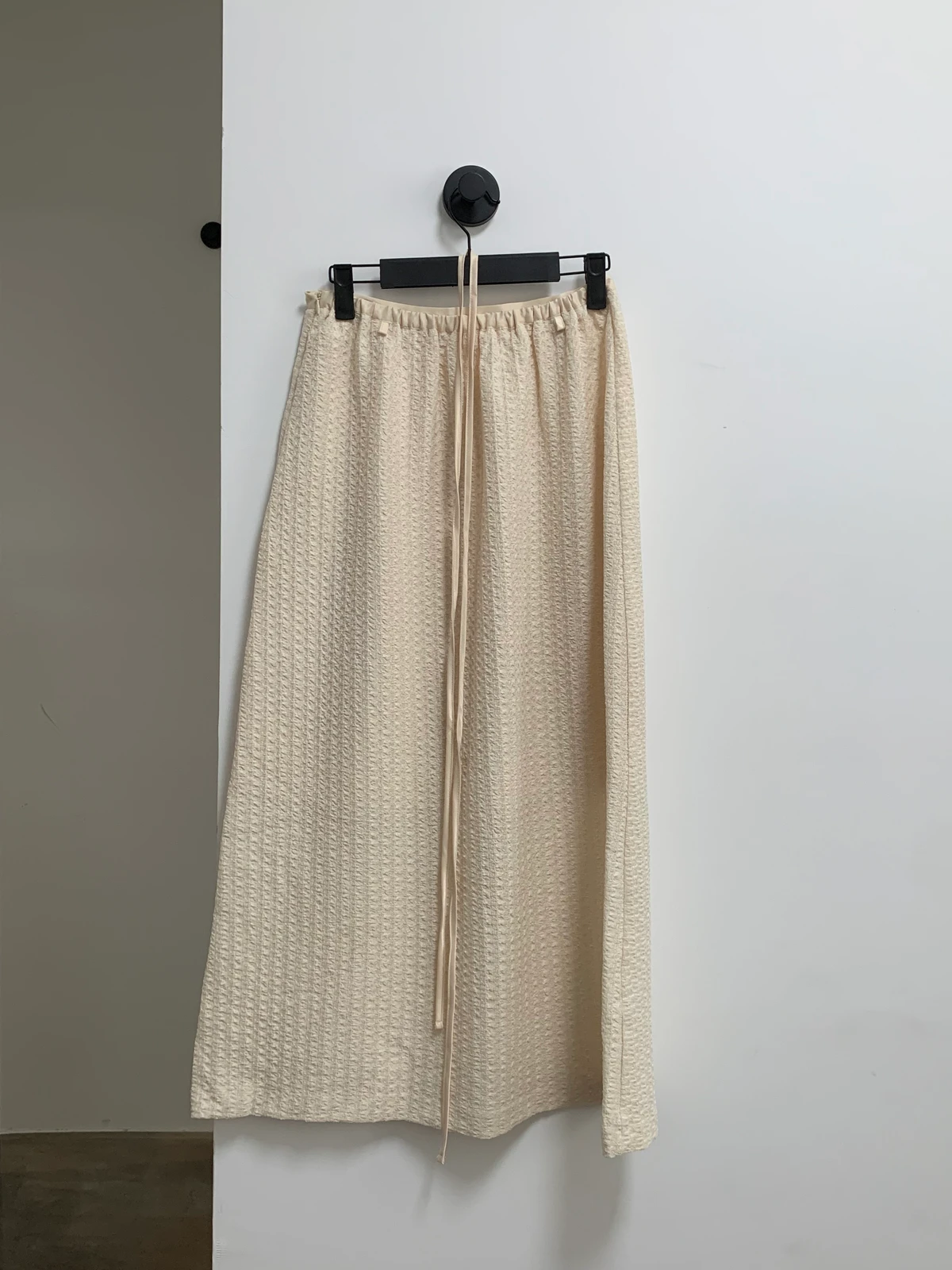 벨트 볼륨 밴딩 롱스커트 상세 이미지 24