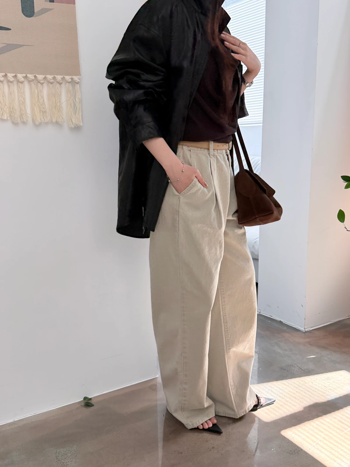 오버빗 레더 셔츠 자켓 상세 이미지 3